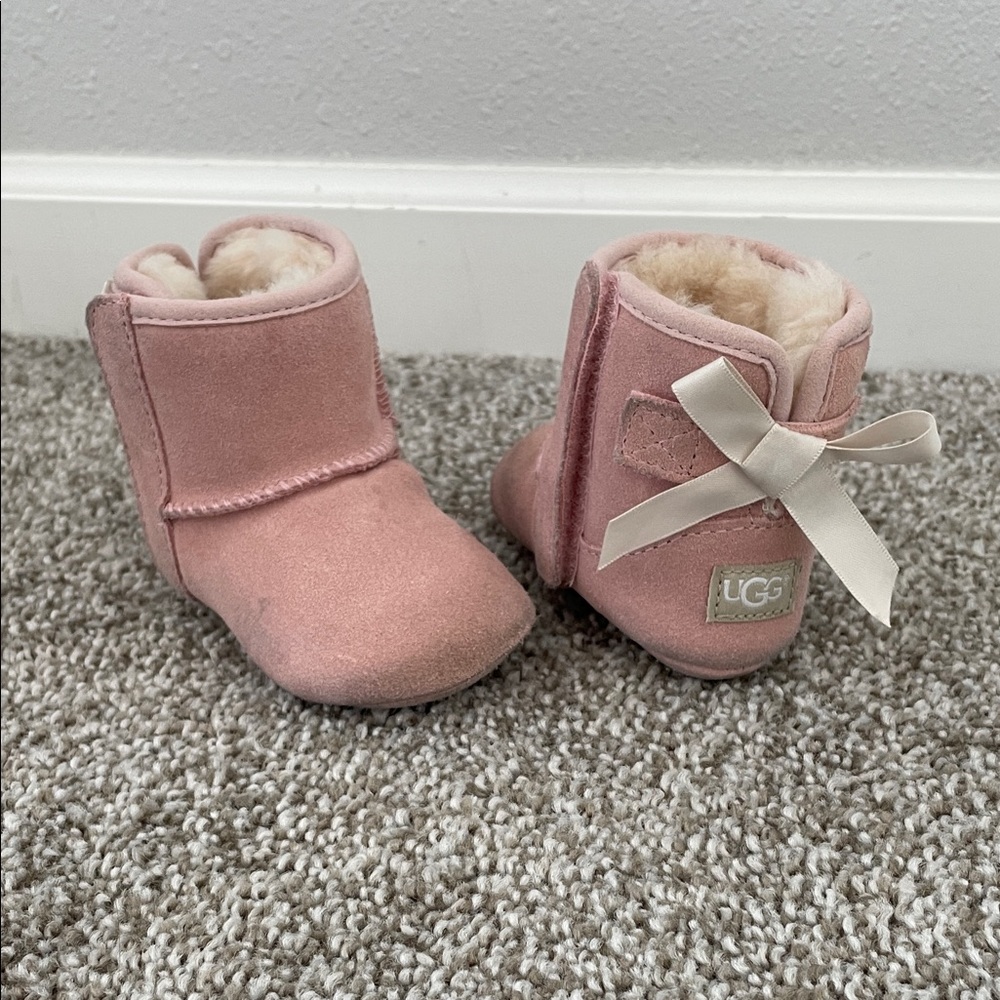 UGG Blush Pink Infant Boots size 2/3